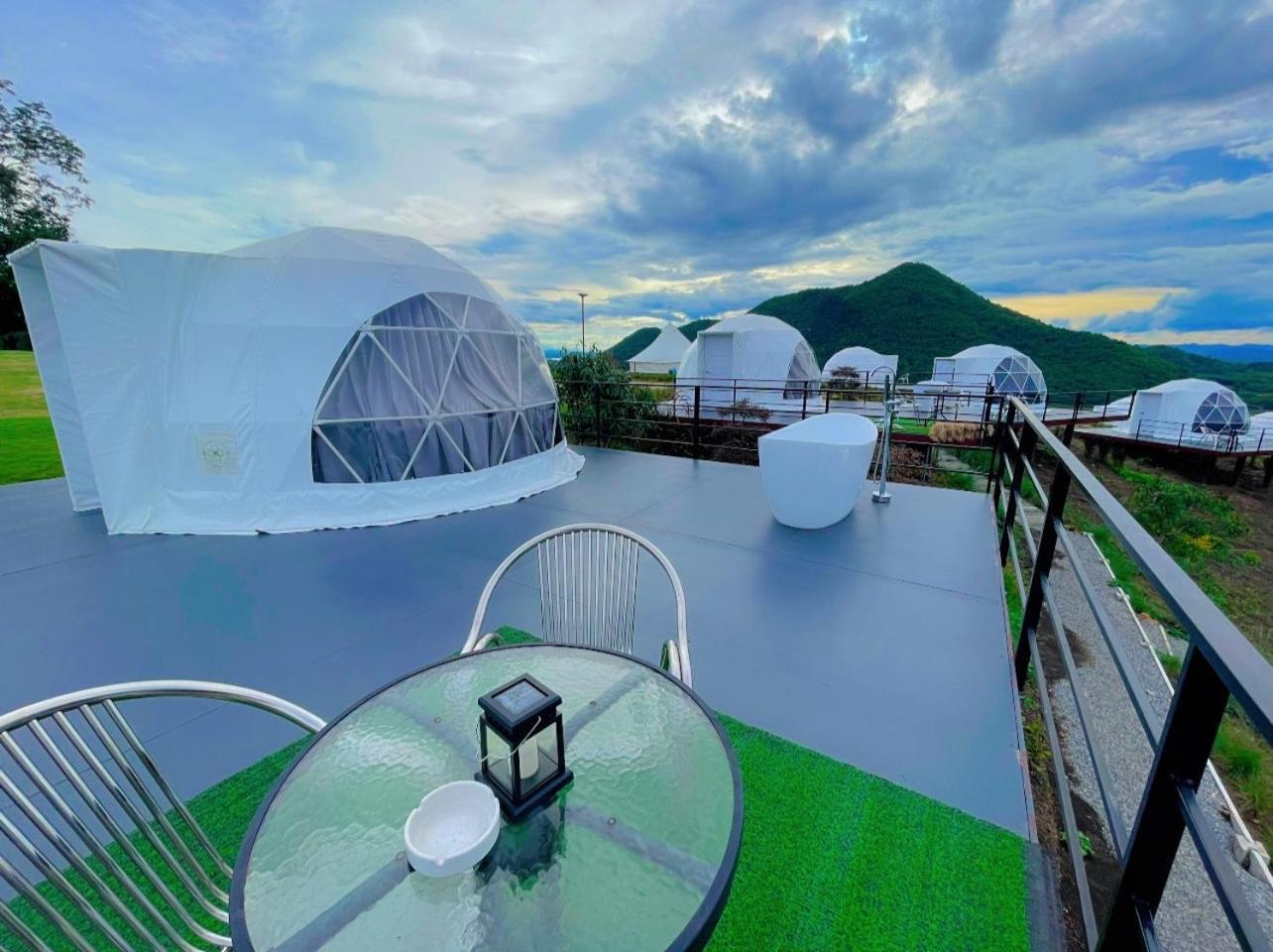 สกายเบย์ เชียงคาน Hotel Pha Baen ภายนอก รูปภาพ